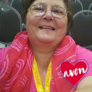 Meet your Posher, Sandy